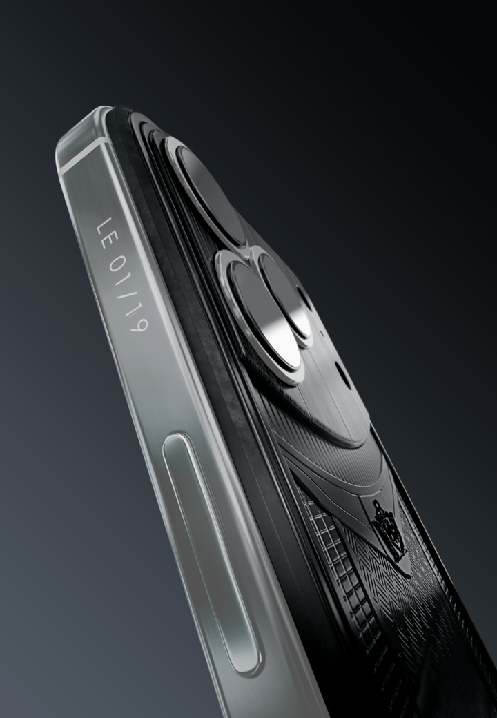 Limited edition Nightwing