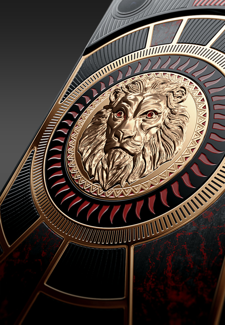 Bas-Relief Lion Heart